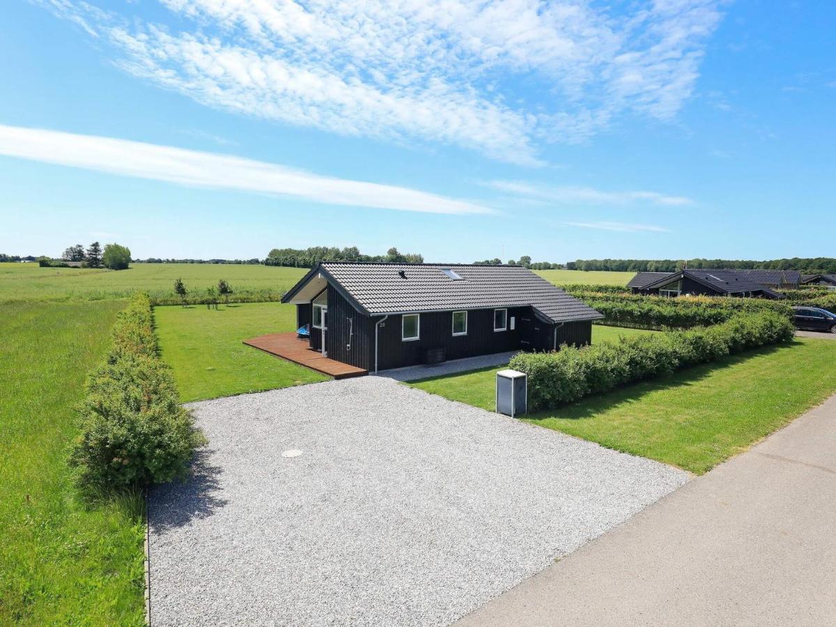 9 Person Holiday Home In Otterup Exterior foto